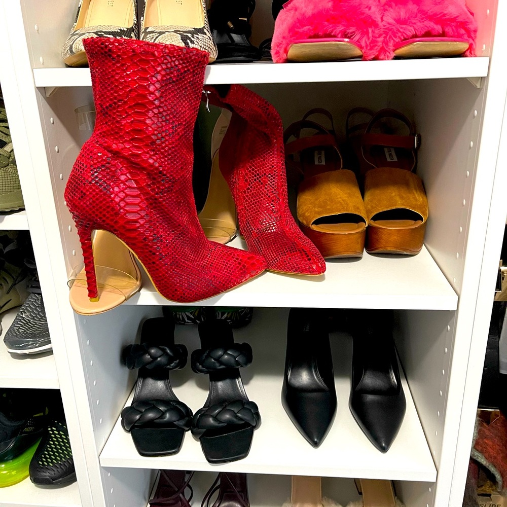 Pretty Little thing Red Snake skin boots